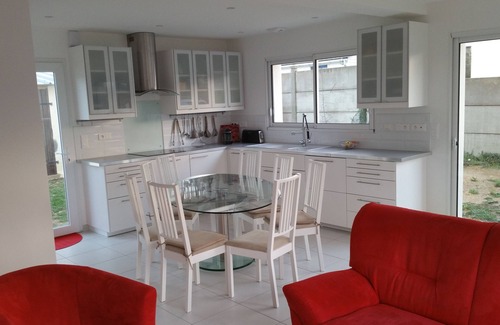 Penestin Casa | Nueva casa toda comodidad muy luminoso a 150 metros de la playa