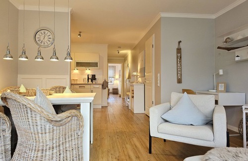 Alt Gaarz Apartamento | Very cozy 2-room vacation apartment with terrace, 300 m to the beach.