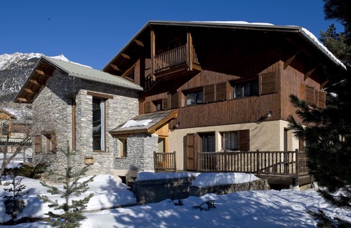 Mont-Dauphin Chalet De Esquí | ¡Chalet muy grande en las altas montañas!