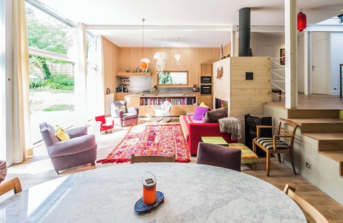 Sevres Casa | Very large, comfortable house between the Eiffel Tower and the Château de Versailles