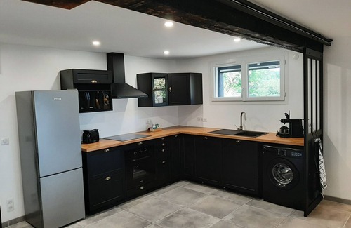 Chatel-Guyon Apartamento | Very large space with industrial feel