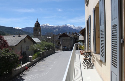 Faucon-de-Barcelonnette Apartamento | Muy bonito apartamento de 70m2 T3, Falcon Barcelonnette, en el valle del Ubaye