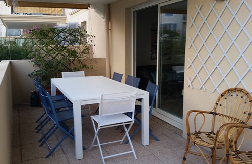 Hyeres City Centre Apartamento | Muy amplio y luminoso T3 confortable apartamento (25m2)
