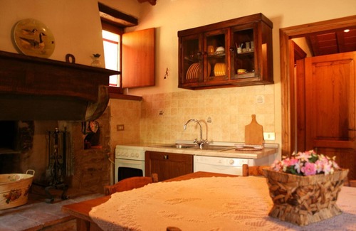 Arezzo Villa | Antigua casa de piedra con jardín privado y piscina. Excelente relación calidad-precio. tranquilo