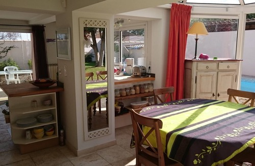 Candillargues Villa | Muy bonito chalet con piscina en paz segura