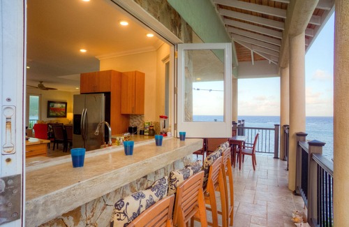 Virgin Gorda Villa | Nuevo, MUY privado, espectacular, ubicación frente al mar