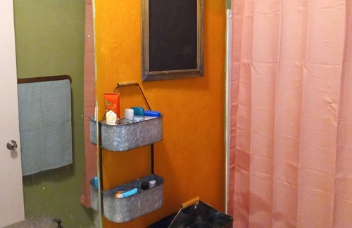 Golconda Casa | Very quiet, conveniently located on HWY 95 N towards Idaho, N of Winnemucca NV