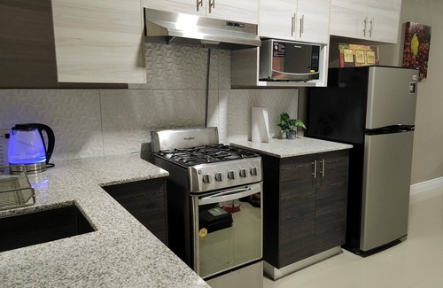 Piarco Apartamento | Very safe 2 bedroom apartment at Piarco Airport Trinidad and Tobago Top security