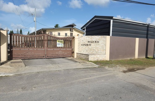 Piarco Apartamento | Very safe 2 bedroom apartment at Piarco Airport Trinidad and Tobago Top security