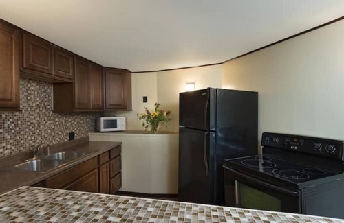 Rossmoyne Casa | Very Spacious 2BR/1.5BA Guest House, 5 min from LA
