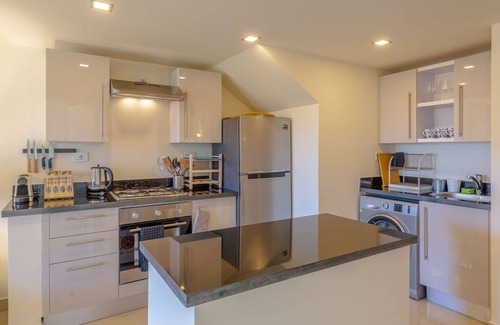 Sahl Hasheeh Apartamento | VESTA - Luxury APT - 2BR - Veranda