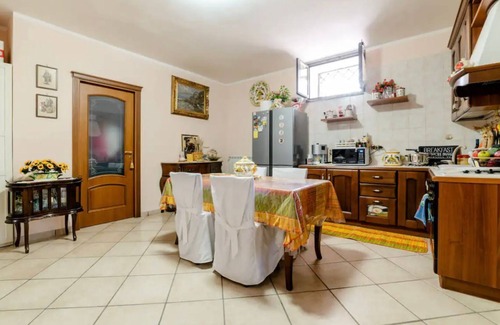 San Giorgio a Cremano Casa | Vesuvium garden b&b
