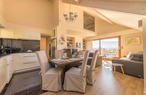 Veyrier-du-Lac Apartamento | VEYRIER - La Brune, Duplex 4* vue lac et plage