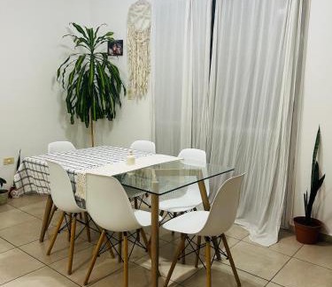 Ezeiza Casa | VGC hospedaje tranquilo a 5 min del aeropuerto pet friendly