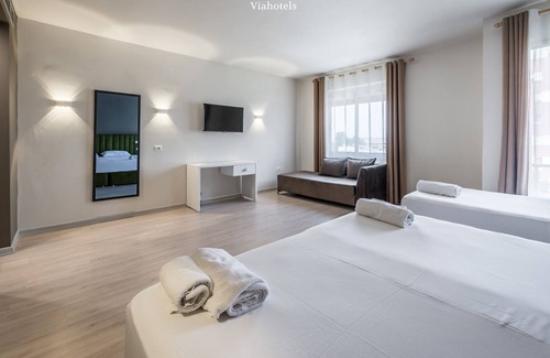 Durres Hotel | VH Eurostar Durres Hotel & Private Beach