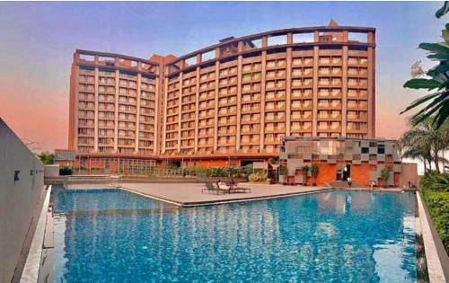 Dumas Apartamento | VHHS studio apartment ,surat airport
