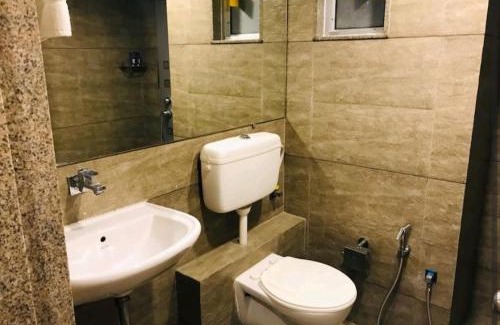 Dumas Apartamento | VHHS studio apartment ,surat airport