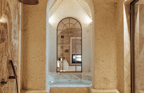 Nevsehir Cama Y Desayuno | Via Regia Hotel Cappadocia