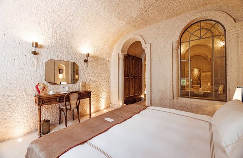 Nevsehir Cama Y Desayuno | Via Regia Hotel Cappadocia