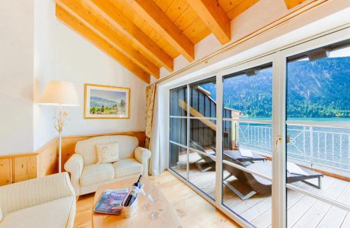 Haller Hotel | Via Salina - Hotel am See - Adults Only