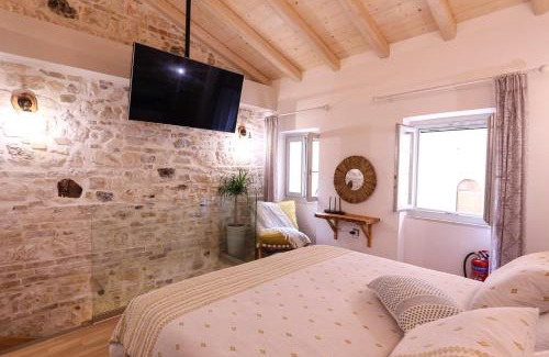 Old Town Casa | Viaggio Historical Suite, Corfu Old Town