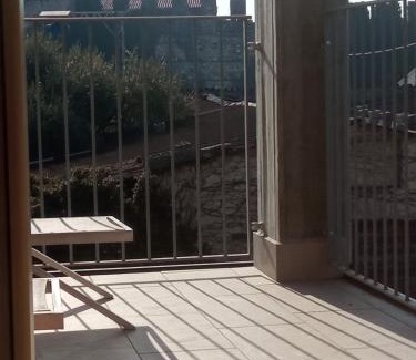 Lazise Old Town Casa | Vialeromadodici Rooms & Apartments