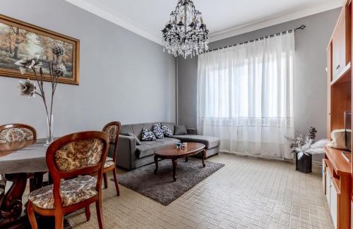 Ex Campo d'Aviazione Apartamento | Viareggio - Roomy Apartment near the beach!