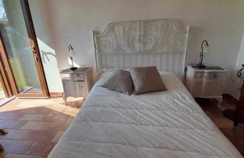 Lake Bracciano Casa | Viaterra House. A short distance from Rome, lake and sea. Suitable for couples.