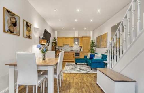 Bow Apartamento | Vibrant 2-Bed by Bow