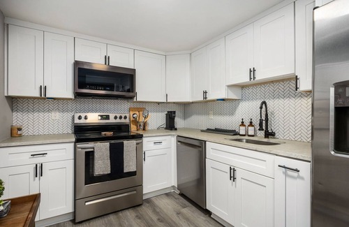 Sylvan Hills Apartamento | Vibrant 3BD in SylvanHills Near Southside Beltline