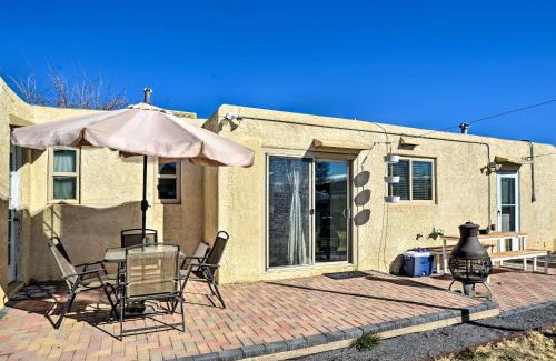 Montgomery Park Casa | Vibrant ABQ Adobe Den Mtn Views, Walk to Park!