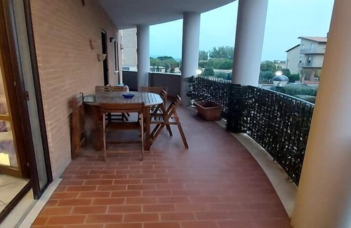 Fratta Apartamento | Bonito apartamento en Marsciano con 3 balcones.