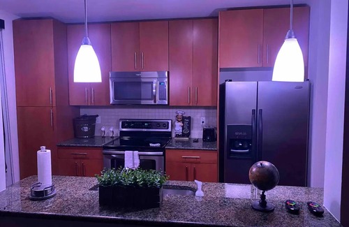 Lindbergh Apartamento | Vibrant & Luxurious City Getaway