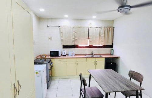 Jan Thiel Apartamento | Vibrant Studio Near the Beach