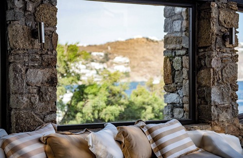 Ornos Villa | Vibrant Villa w/ private pool & Sunrise Views - 2024 Renovation