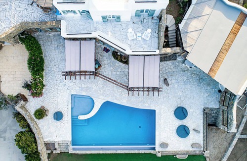 Ornos Villa | Vibrant Villa w/ private pool & Sunrise Views - 2024 Renovation