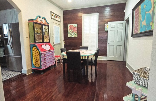 Downtown San Antonio Casa | Vicky's Place downtown close to Pearl Brewery, and Riverwalk