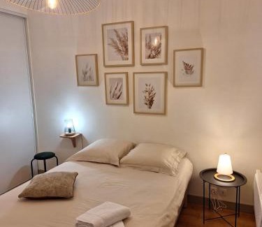 Saintes Apartamento | Victor Hugo - Hyper centre 2 chambres