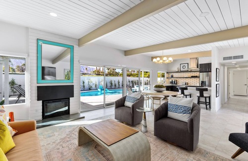 Sunmor Casa | Victor Victoria Hideaway- True PS Retreat!
