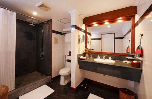 Chau Thoi Hotel | Victoria Chau Doc Hotel