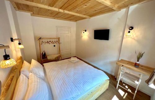 Rasnov Casa | Victoria Gasthaus Rasnov - charming vacation house in Rasnov
