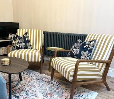 Londonderry Casa | Victoria Gate Lodge