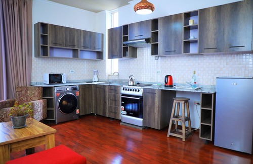 Nifas Silk-Lafto Hotel | Victoria Guest House Apartments