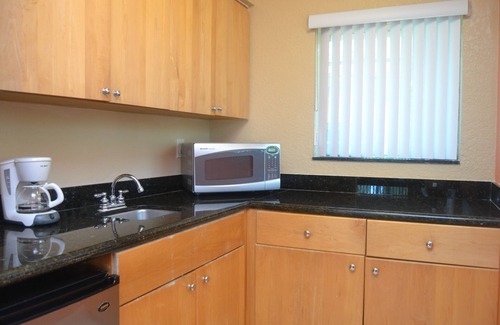 East Fort Lauderdale Hotel | Victoria Park Hotel