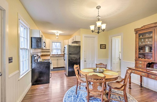 Penn Yan Casa | Victorian Home in Penn Yan ~ 1 Mi to Keuka Lake!