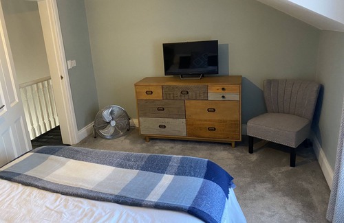 Queens Quarter Casa | Victorian House - South Belfast - Great transport - Lisburn Road - 3 double Beds
