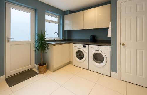 Queens Quarter Casa | Victorian House - South Belfast Lisburn Road - Northern Ireland Tourist Board Approved