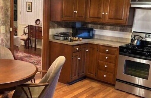 Somerdale Apartamento | Victorian Oasis in Mineral City, near Atwood - Deer Hunting - Hot Tub