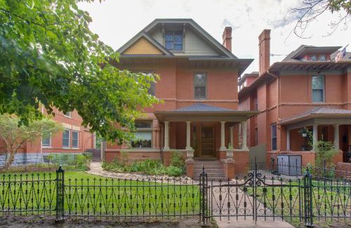 Cheesman Park Apartamento | Victorian-Style Cheesman Park Apt - 2 Mi to Dtwn