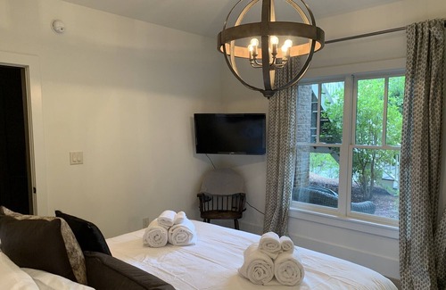 Palmetto Apartamento | Victorian Terrace @ Serenbe - Escape the City